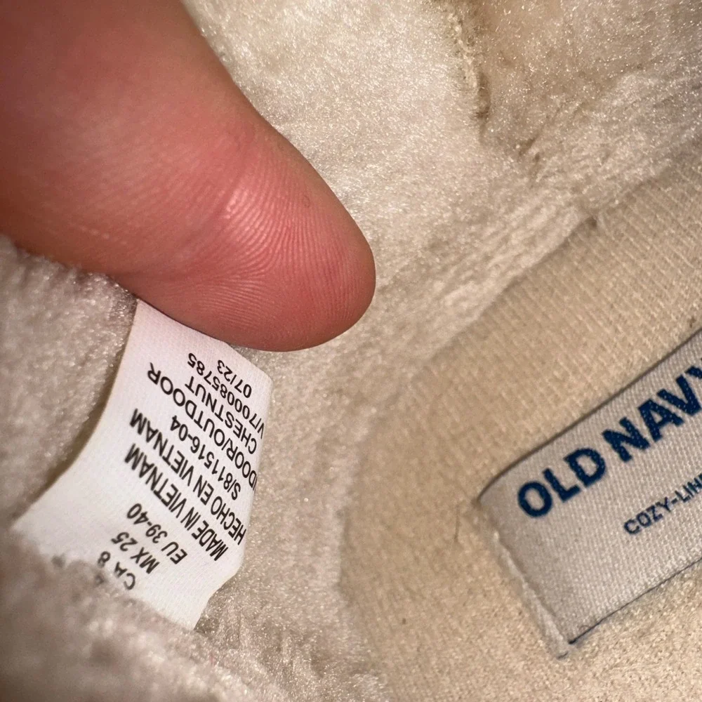 Old Navy Cozy-Lined‎ Suede Chestnut Brown Ankle Bootie Slippers Size 8